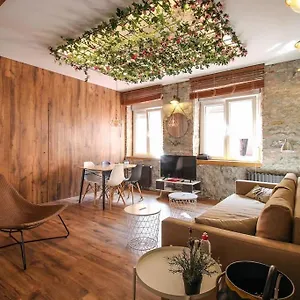 La Casita De Lola By Urbanhosting , Santander España